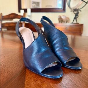 Vince Camuto Black Open-Toe Leather Slingback Heels